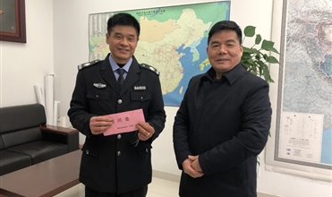 迎新春 送温暖--潜能集团开展“送温暖”慰问活动